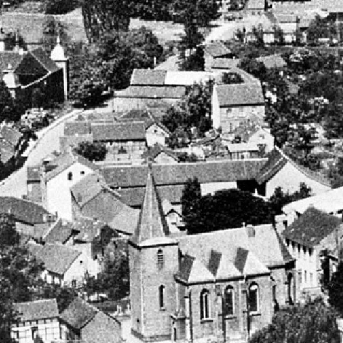20180711 Image 440x319 Dorf 2.jpg